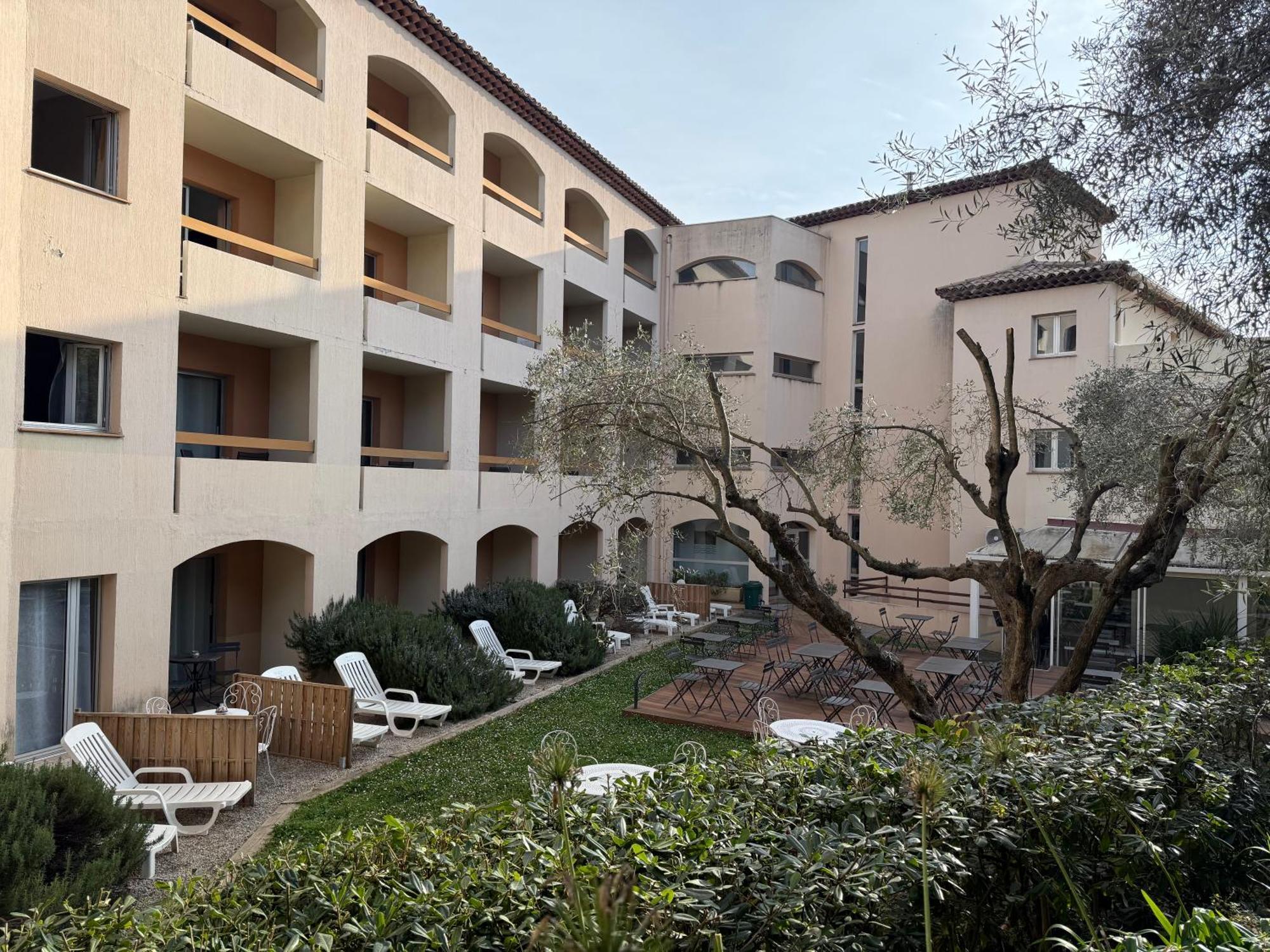 Le Floreal Vence Exterior photo